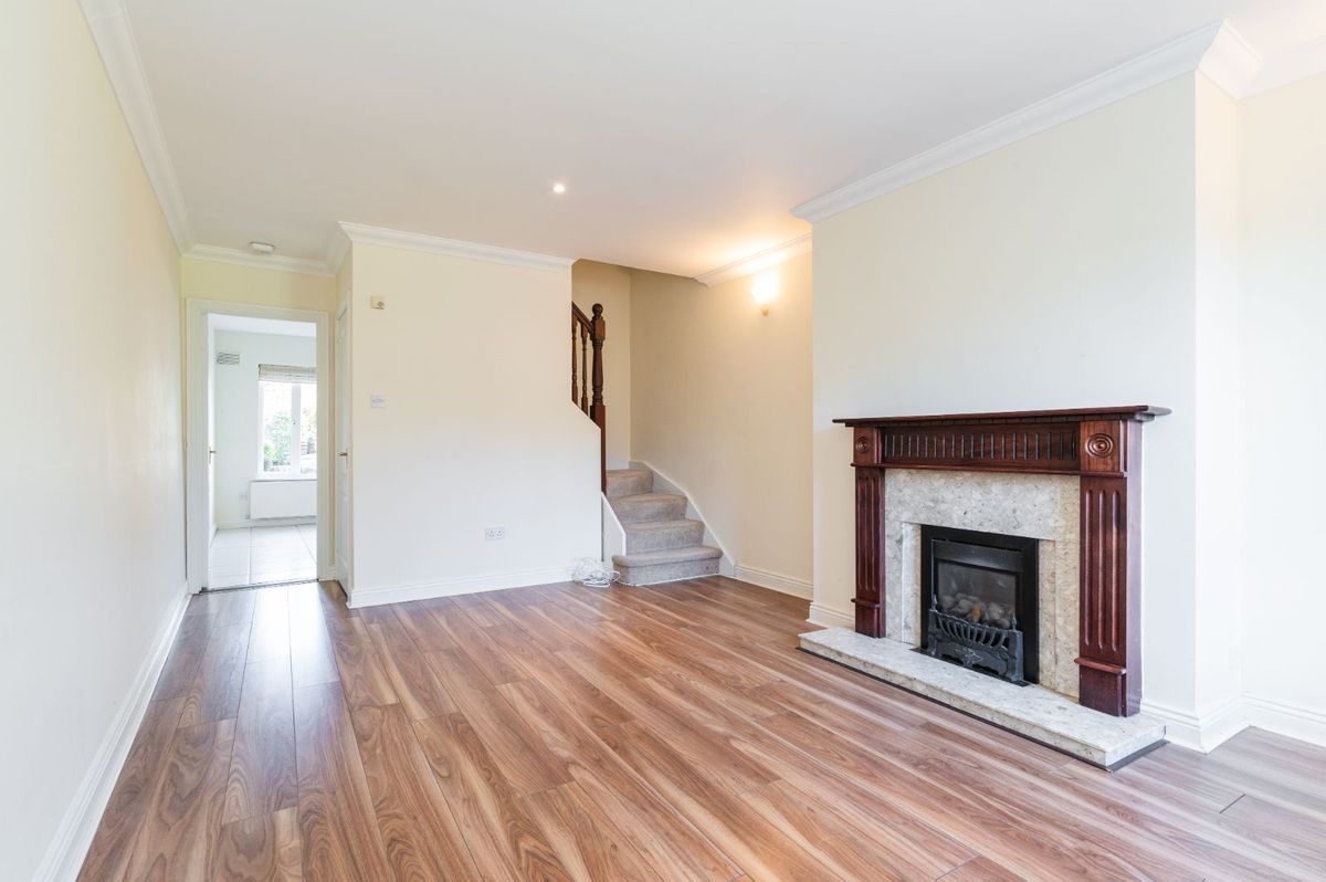 Apartment 13 , Pakenham House, IFSC, Dublin 1, D01X6E8 photo 2