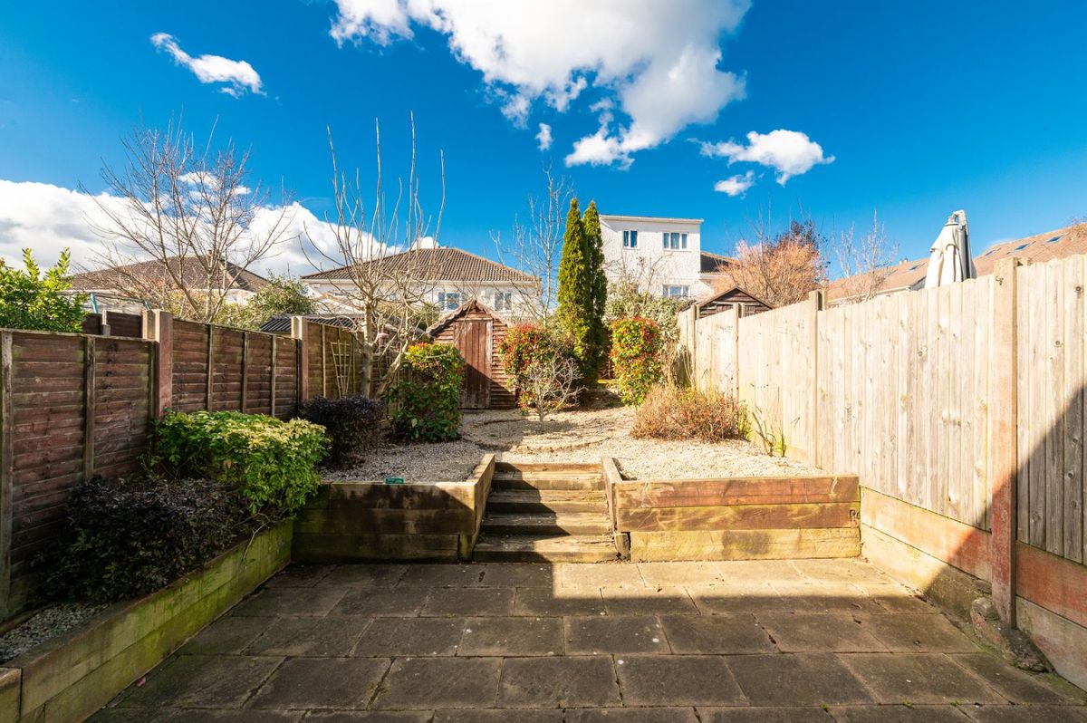 Apartment 13 , Pakenham House, IFSC, Dublin 1, D01X6E8 photo 11