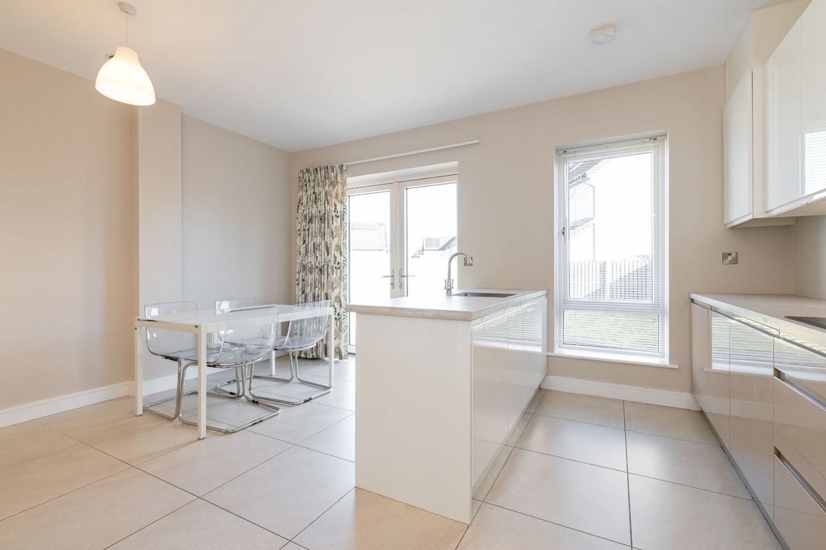 12 Parkside Drive, Dublin 13, Clongriffin, Dublin 13, D13C3K6 photo 7